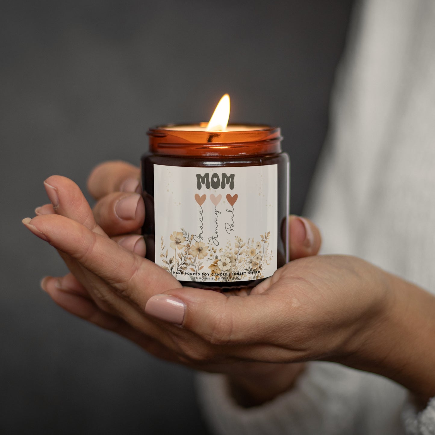 Mom Floral Candle Gift Custom Mother's Day -Mama Candle with Kids Names