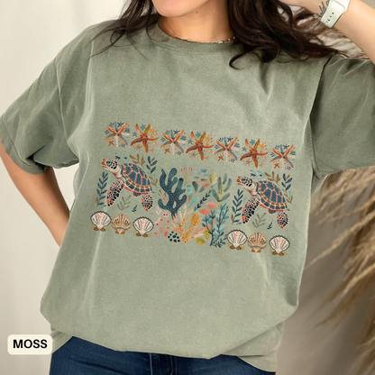 Coastal Sea Turtle Folk Art T-shirt - Beach Summer Outfit Unisex