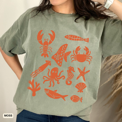 Coastal beach looks T-Shirt-Garment-Dyed Comfort Colors Summer Outfit